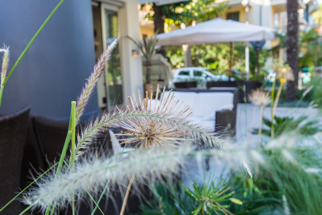 Nautilus Hotel Riccione Bagian luar foto