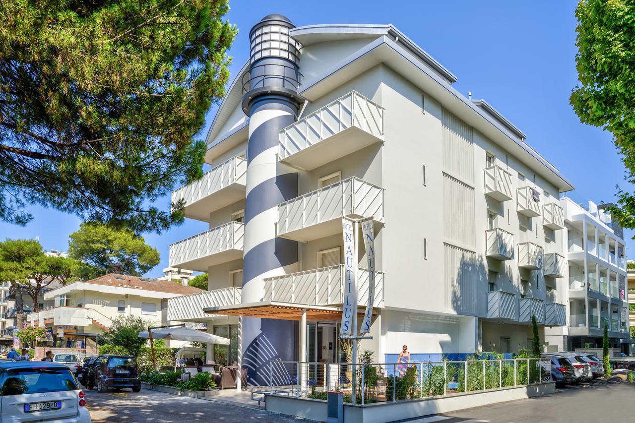 Nautilus Hotel Riccione Bagian luar foto